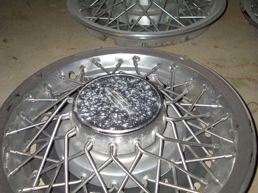 delta_hubcaps002.jpg
